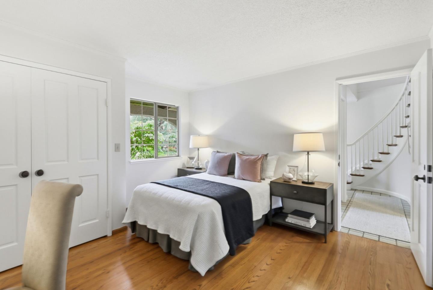 Property photo 32