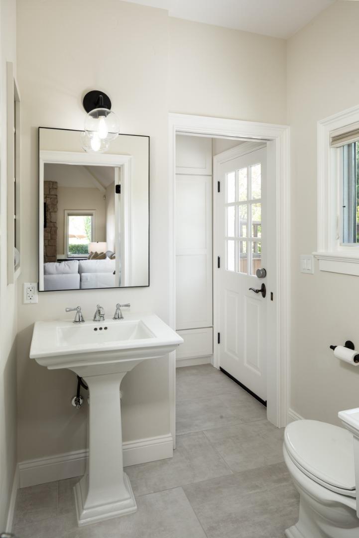 Property photo 28