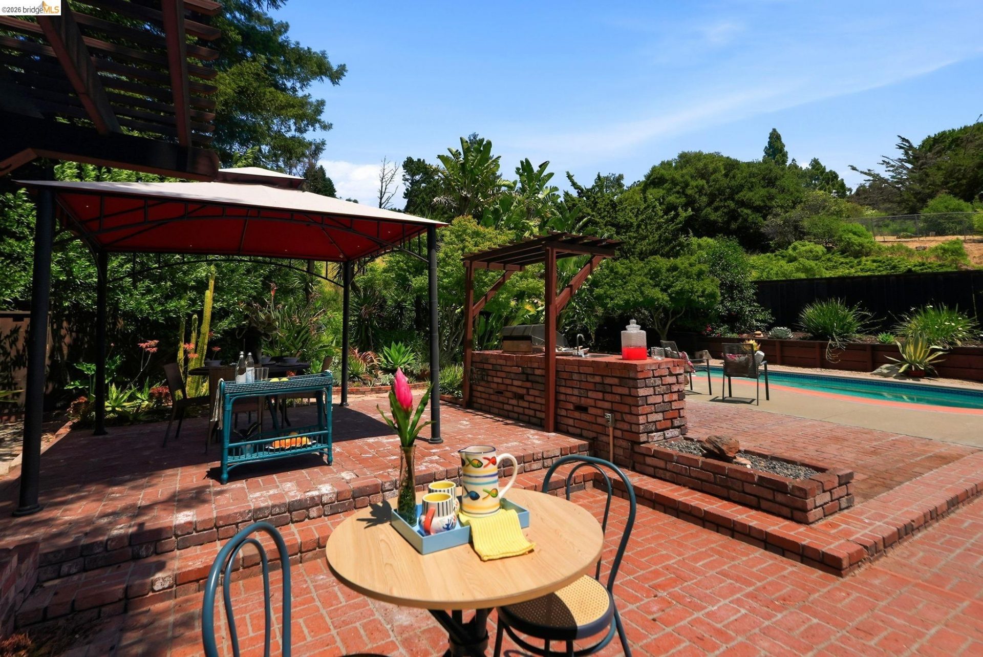Property photo 25