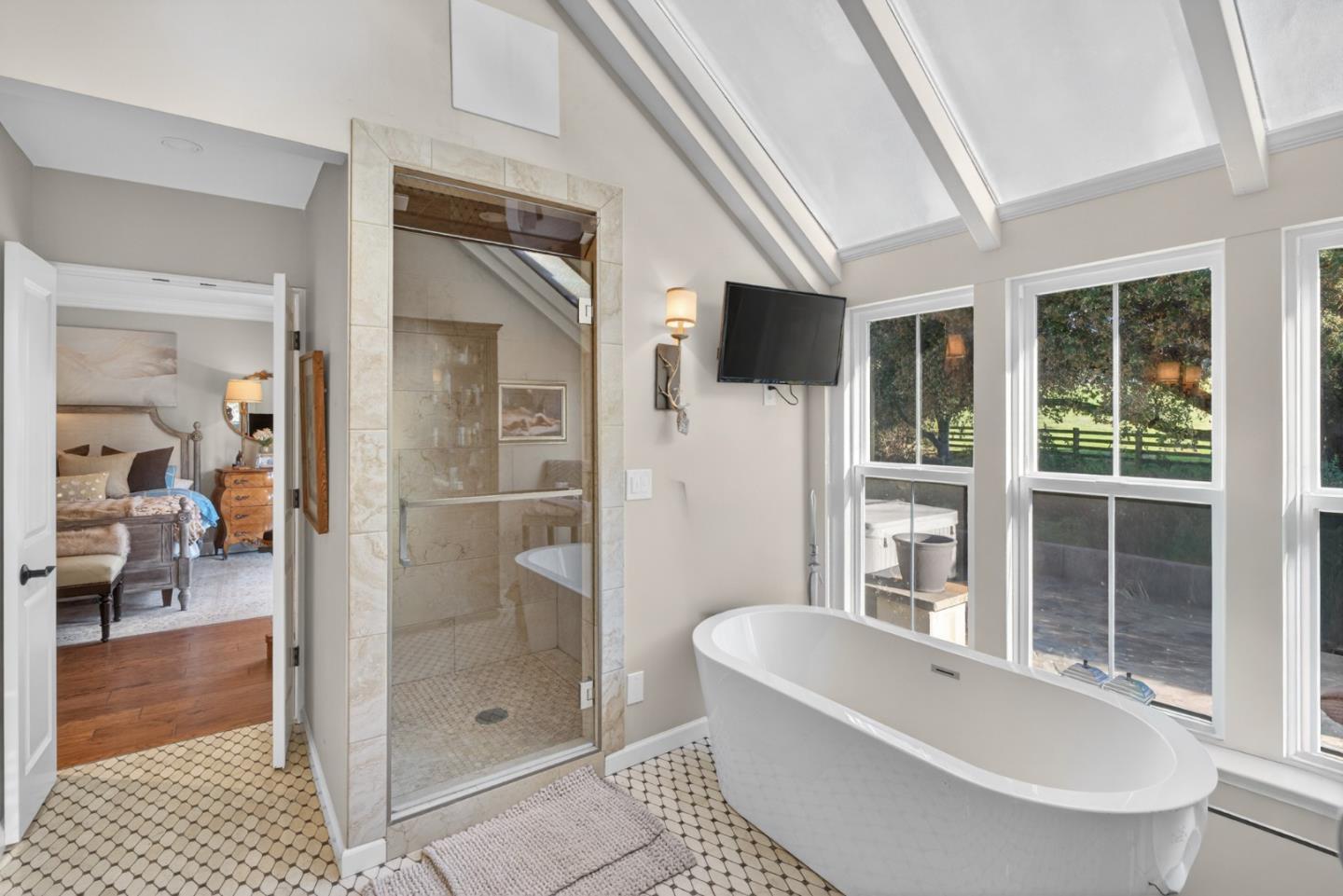 Property photo 34