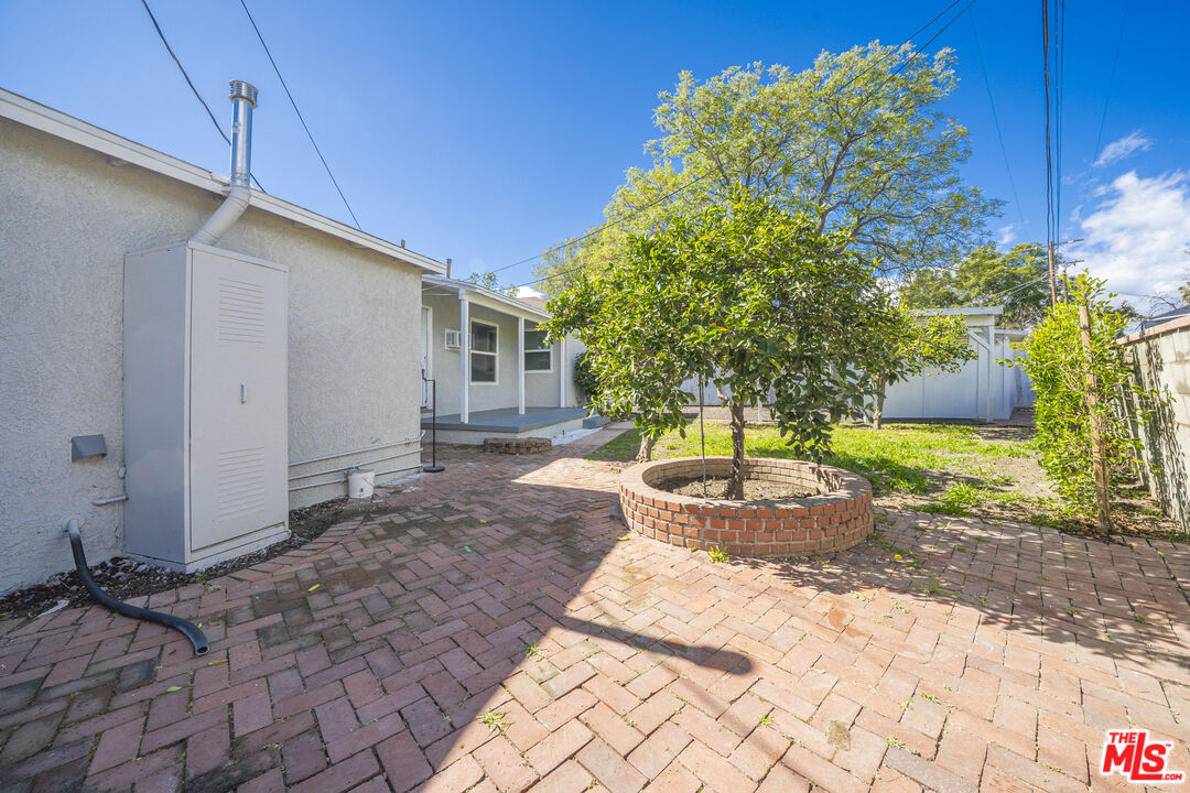Property photo 25