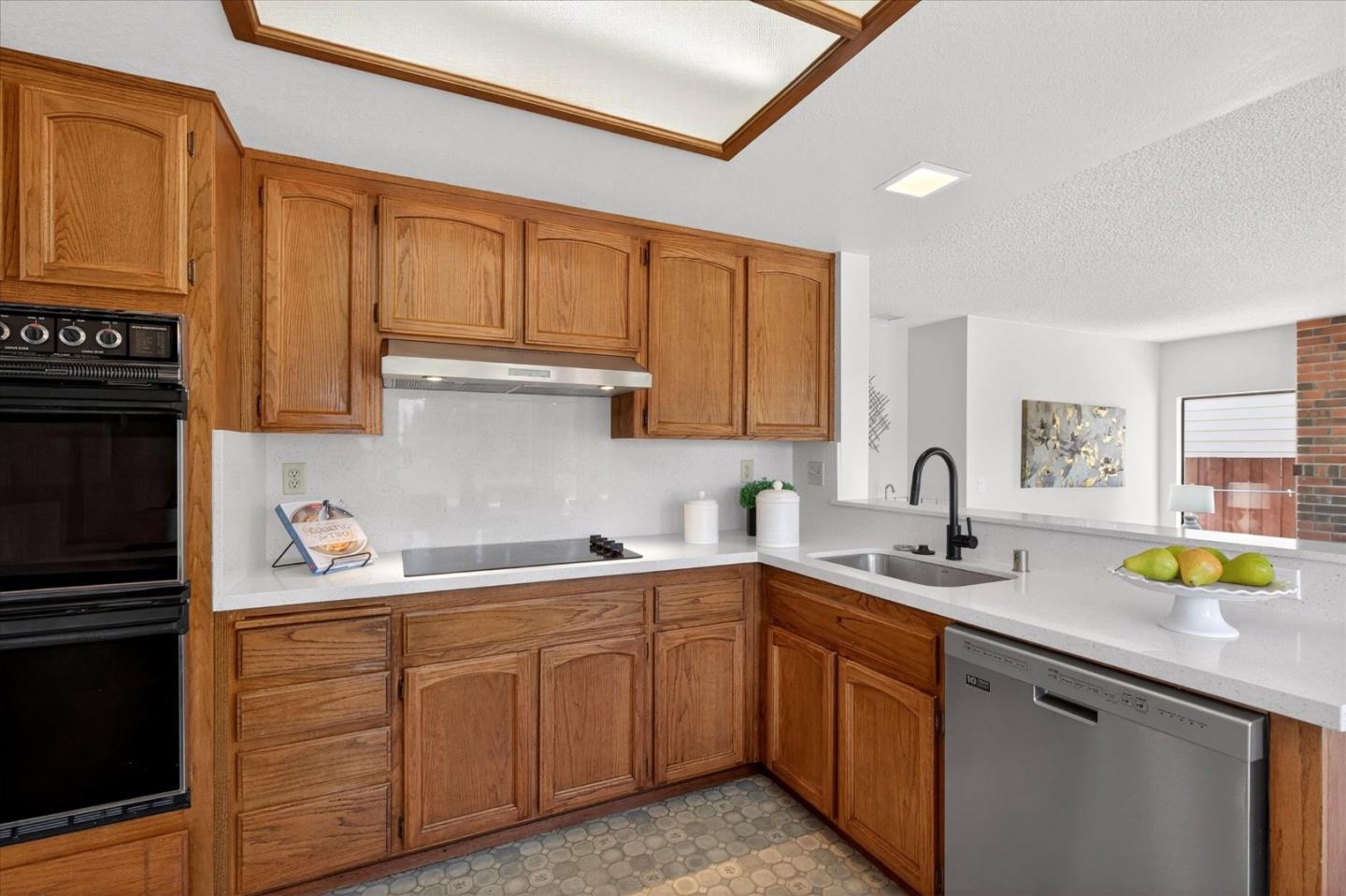 Property photo 32