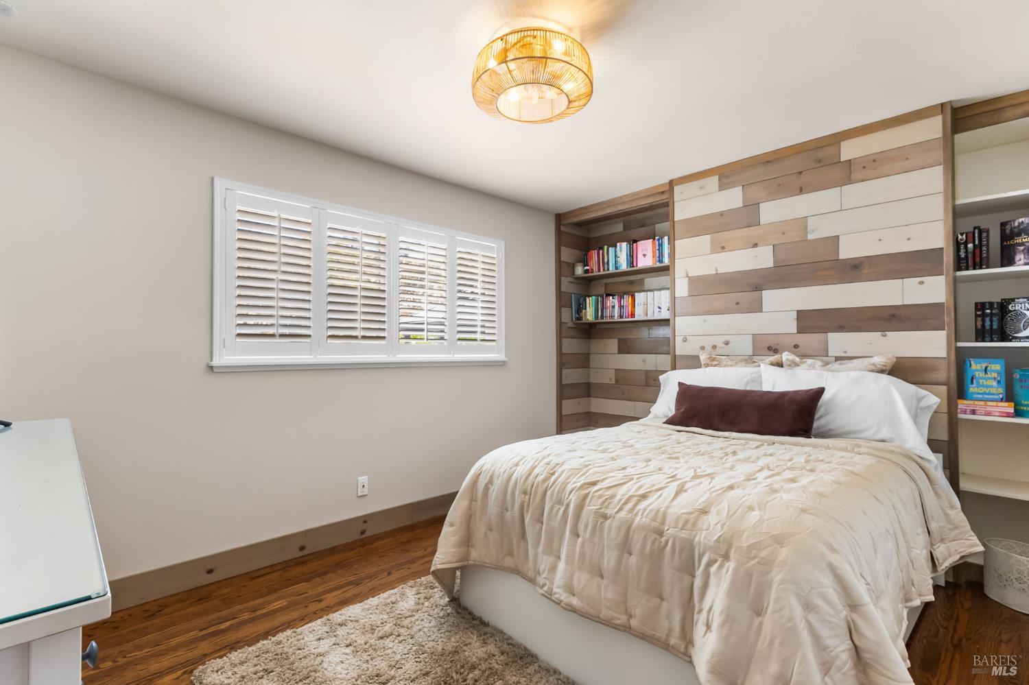 Property photo 23