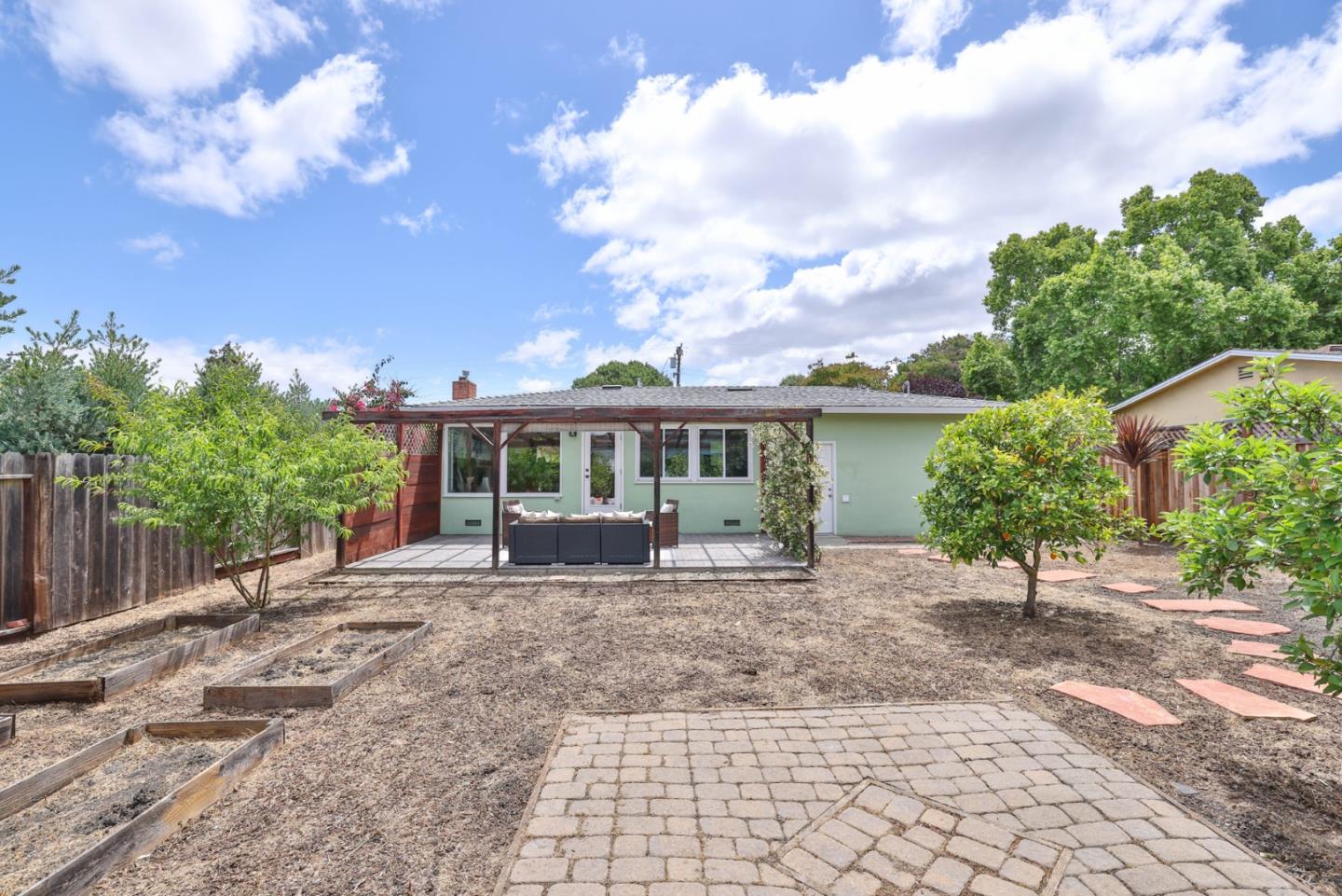 Property photo 24