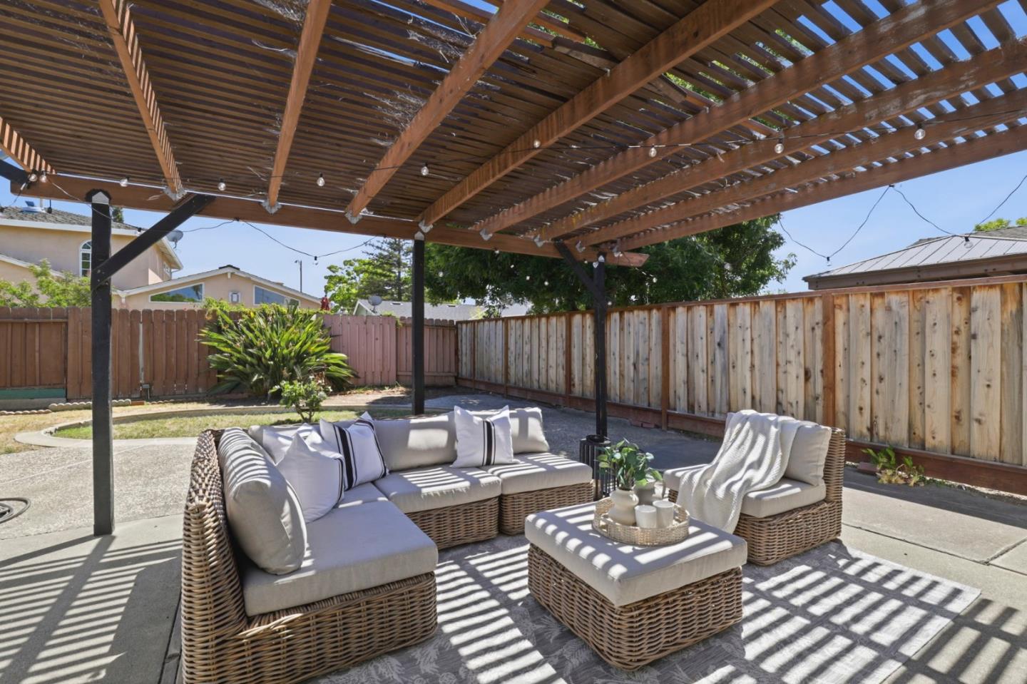 Property photo 33