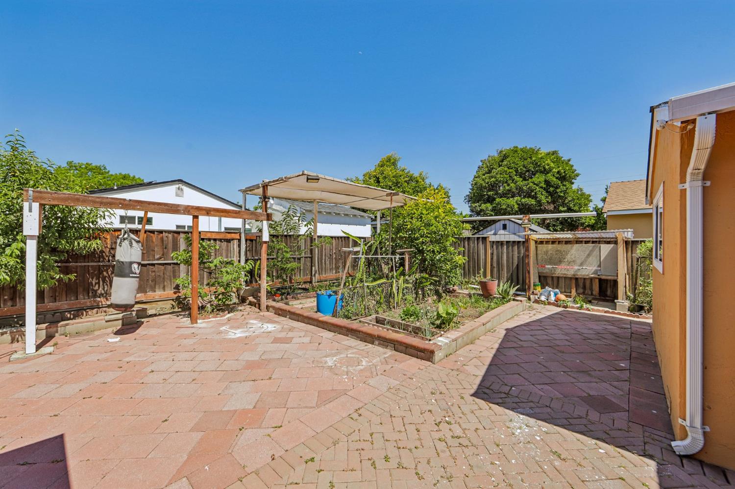 Property photo 41