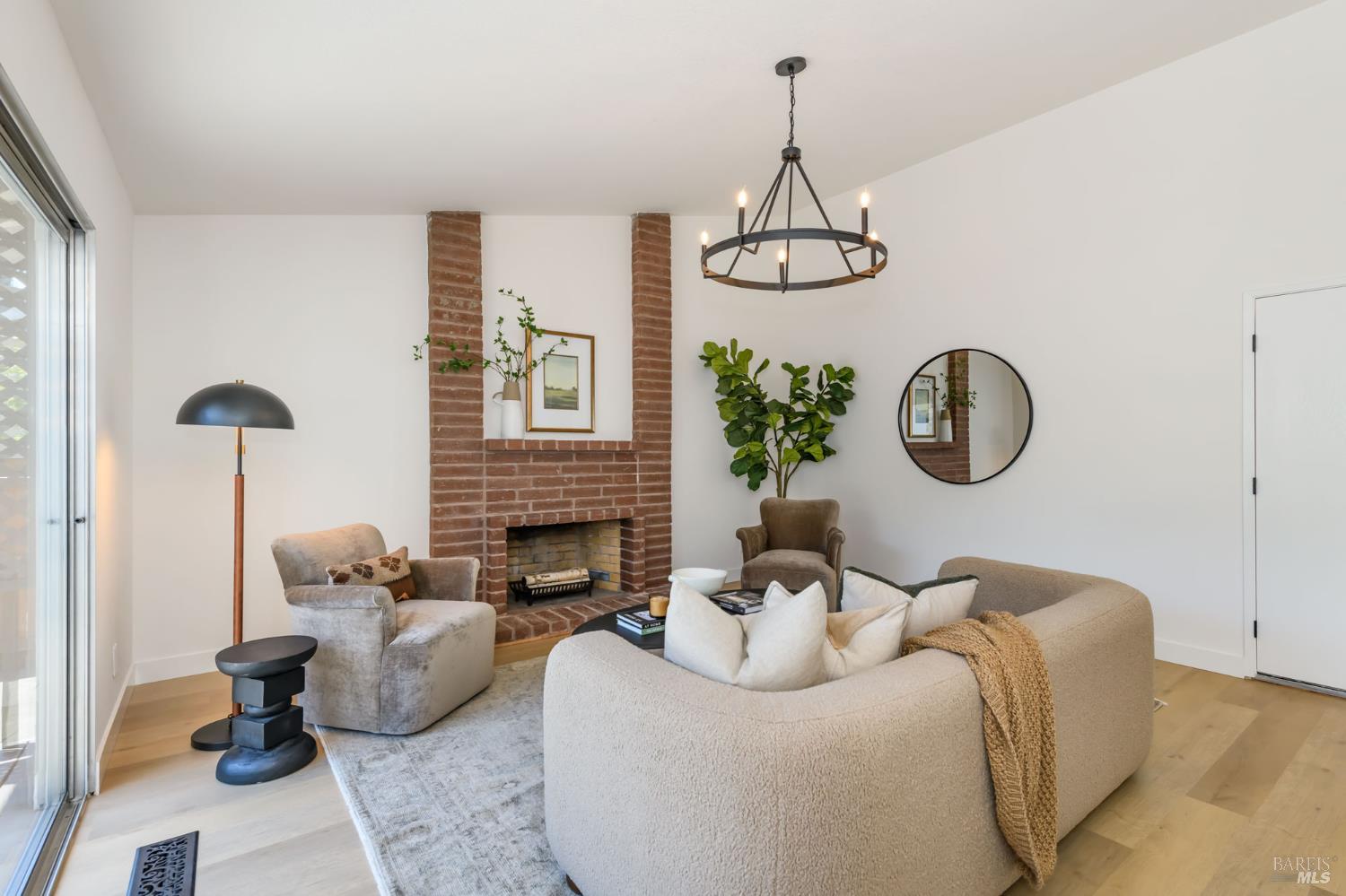 Property photo 25