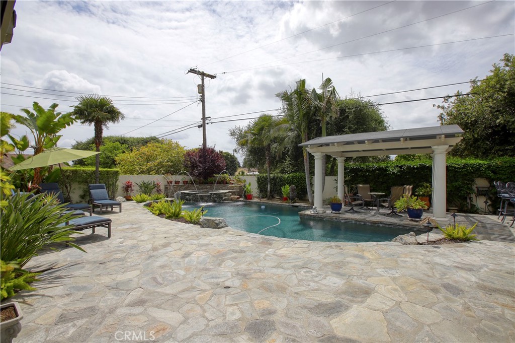 Property photo 44
