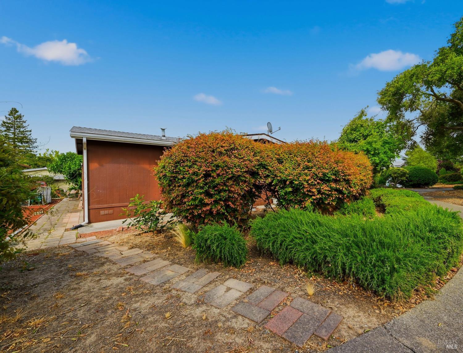 Property photo 43