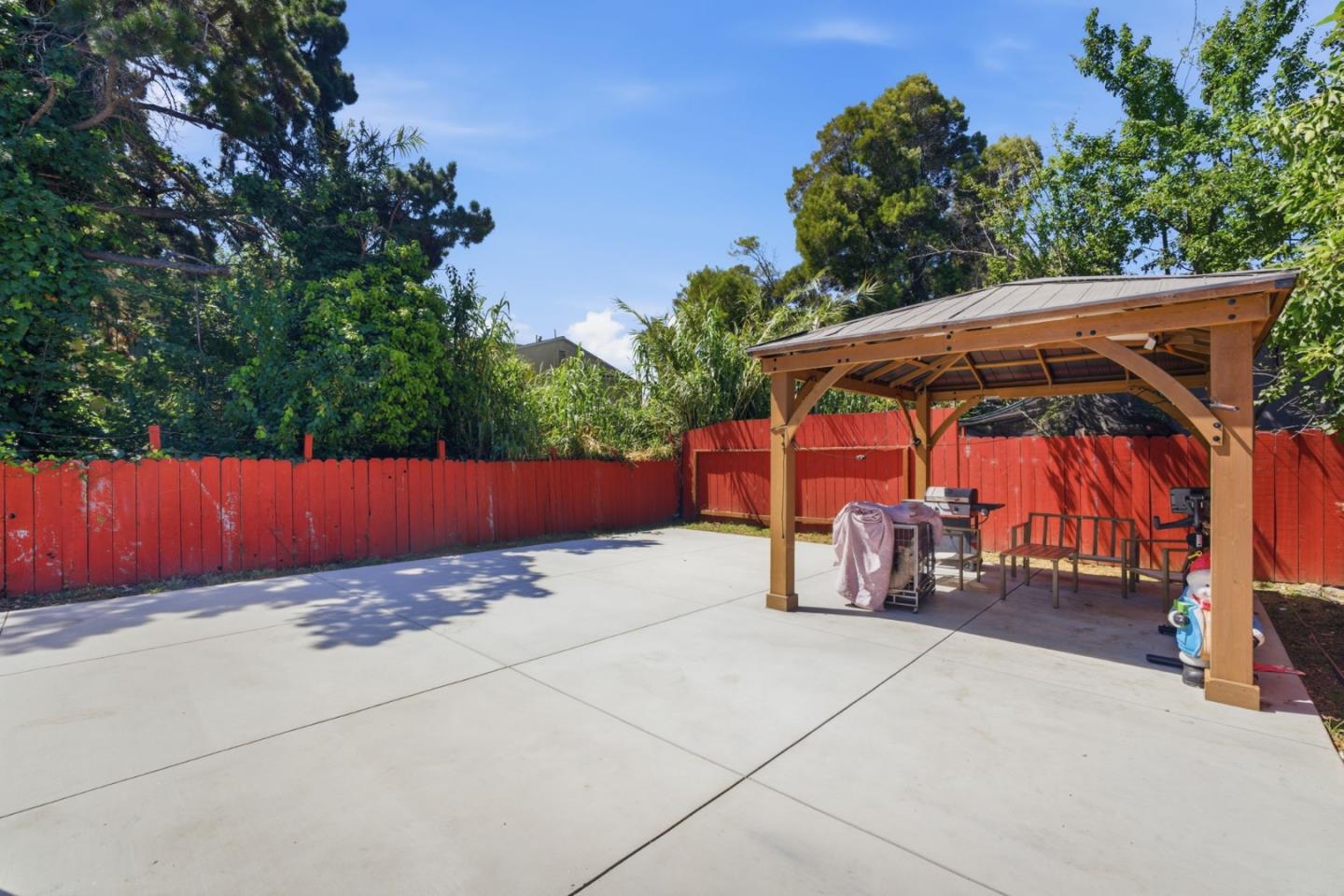 Property photo 26