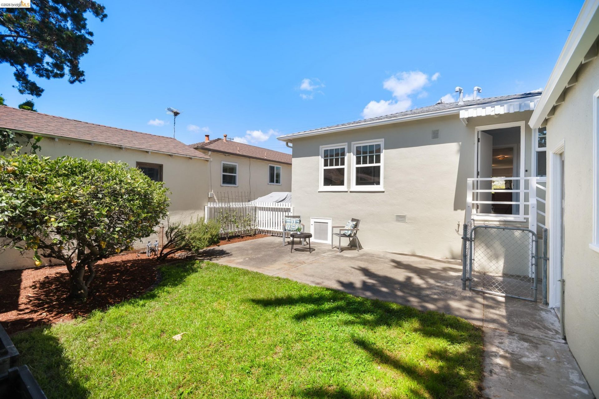 Property photo 28