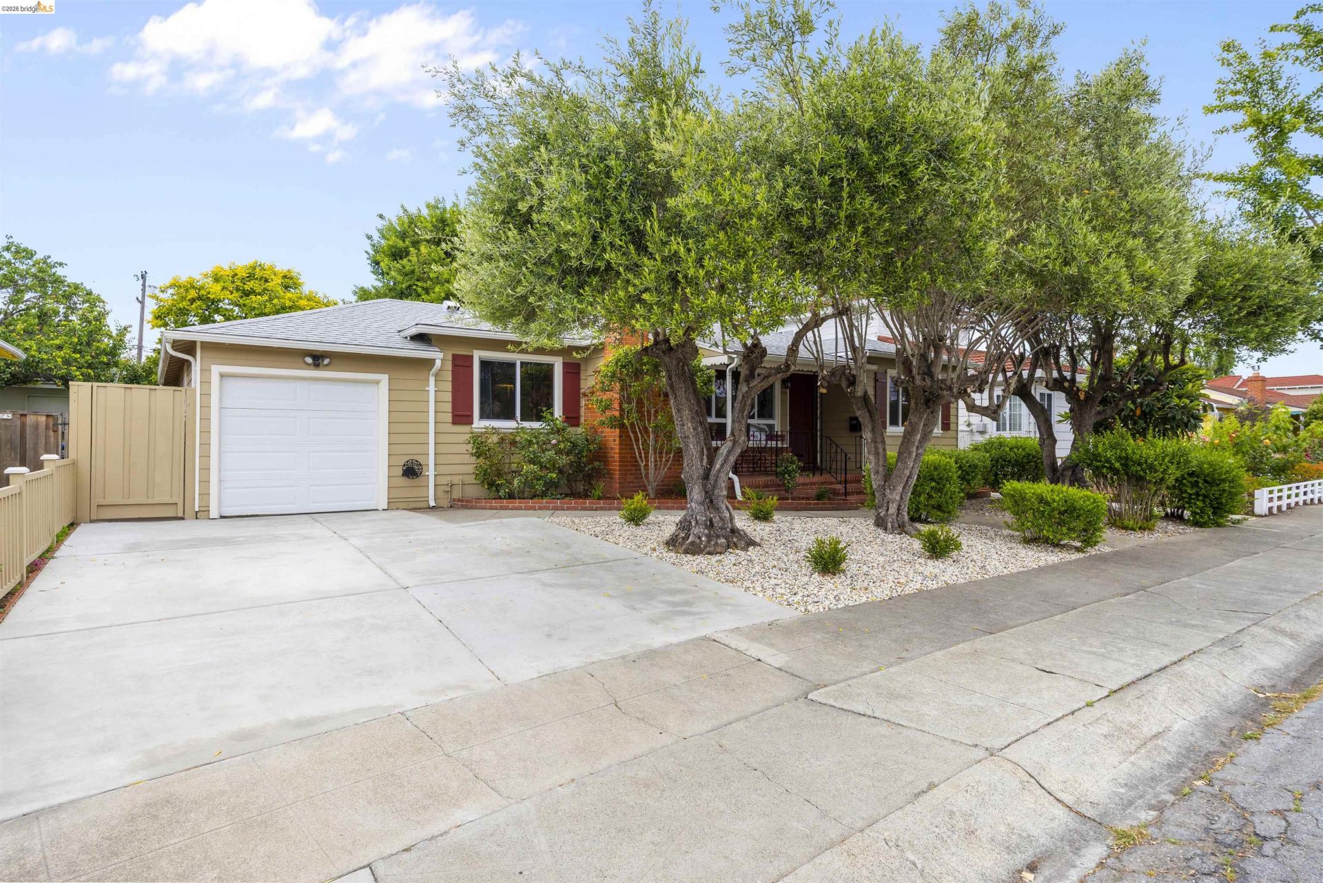 Property photo 43
