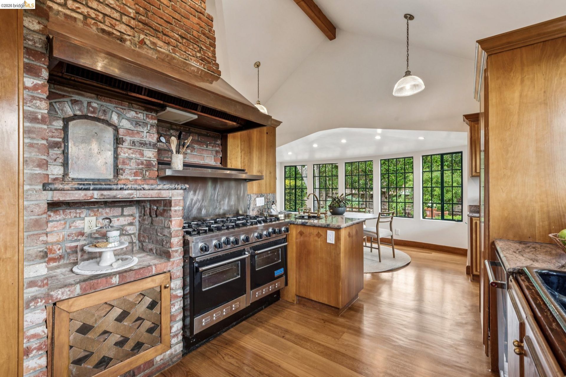 Property photo 32