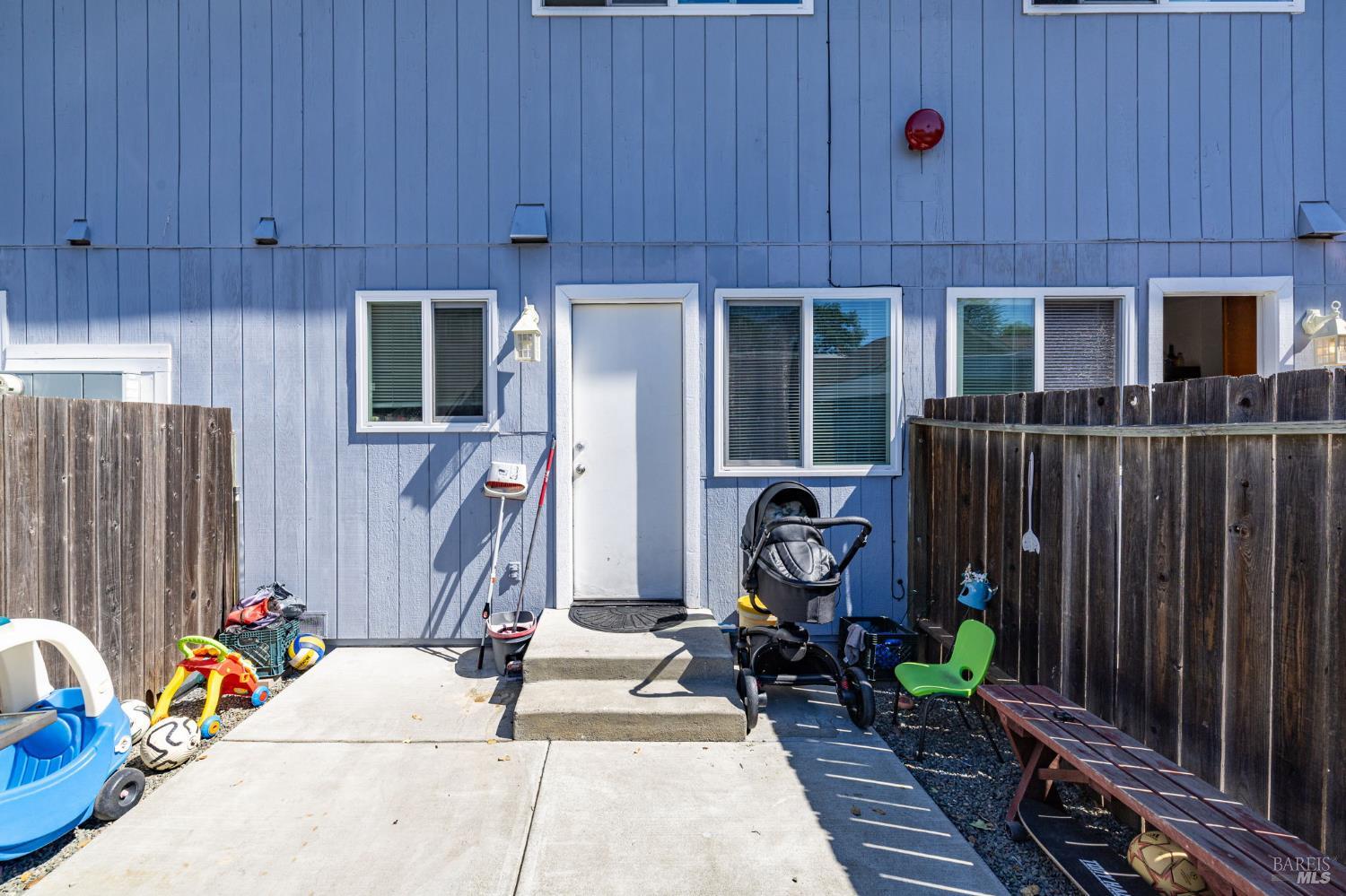 Property photo 33