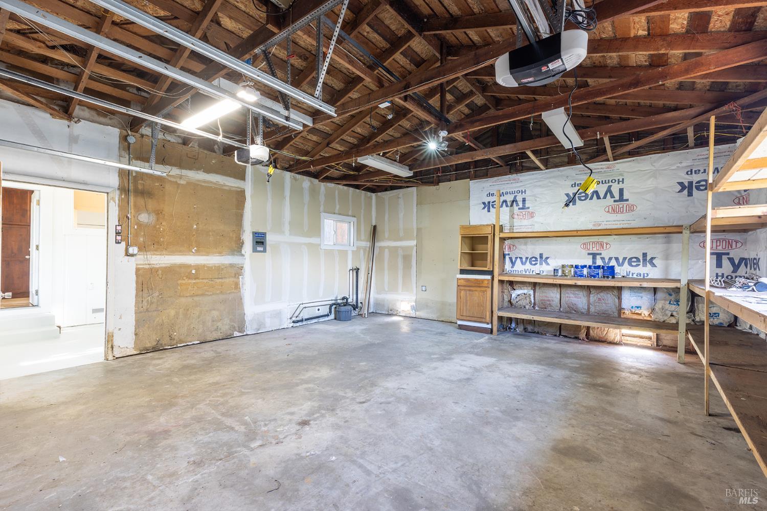 Property photo 44