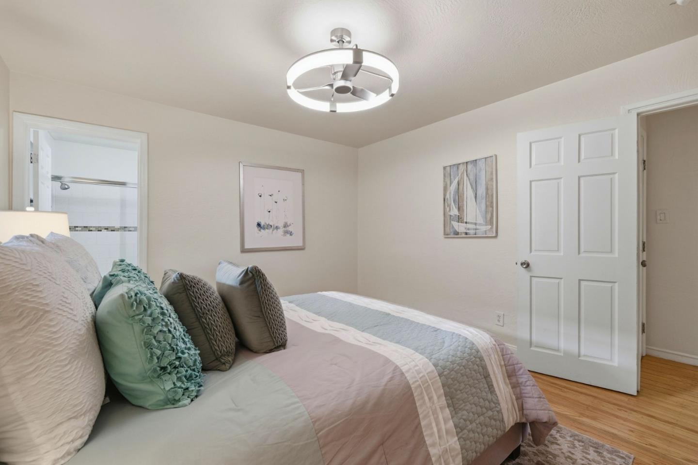 Property photo 35