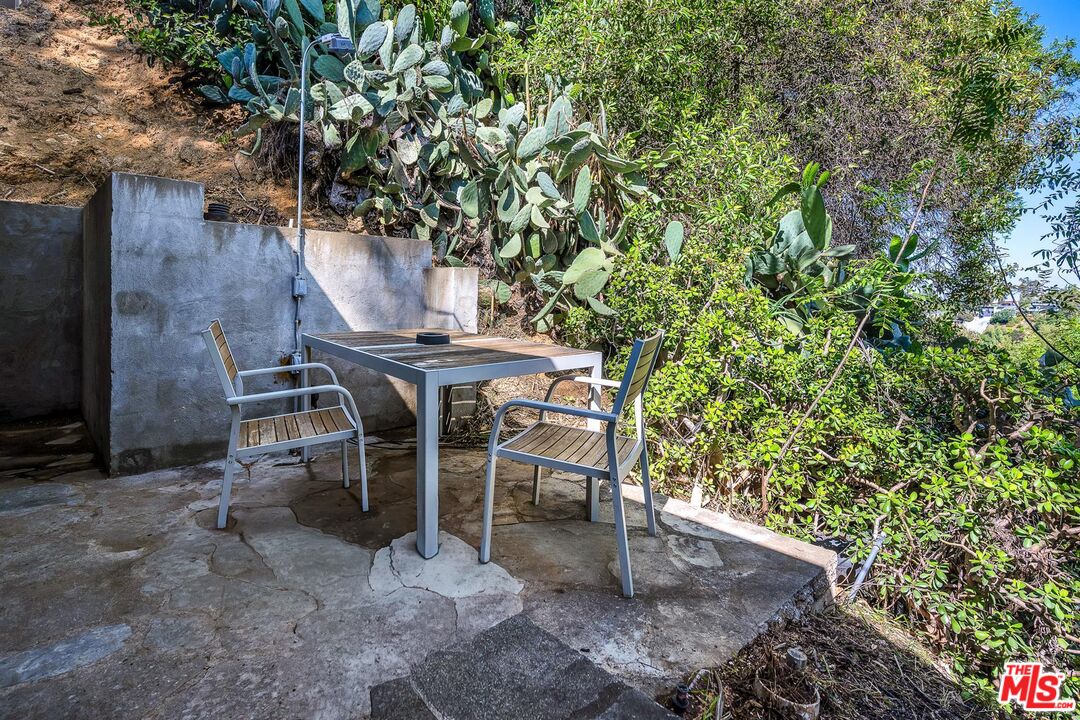 Property photo 25