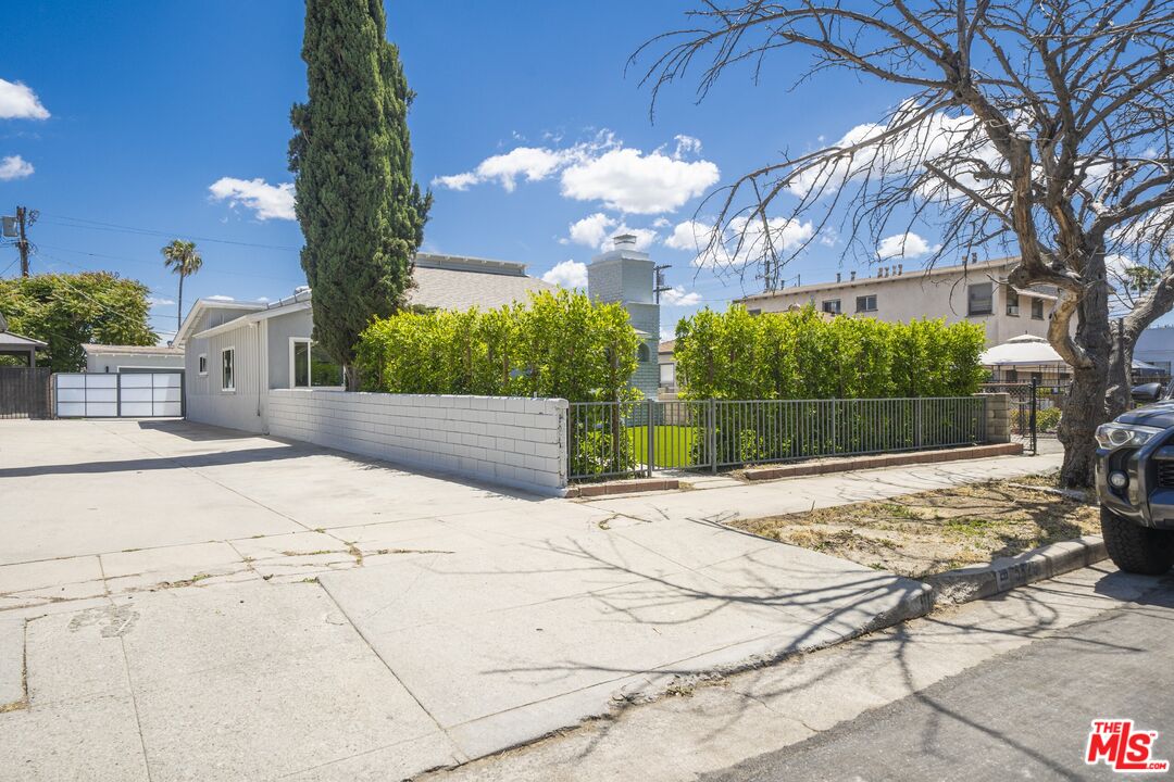 Property photo 31