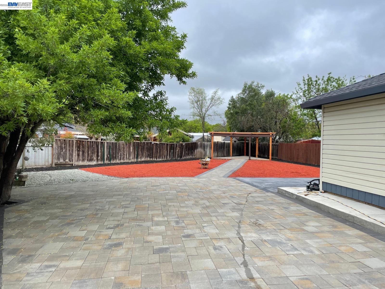 Property photo 24