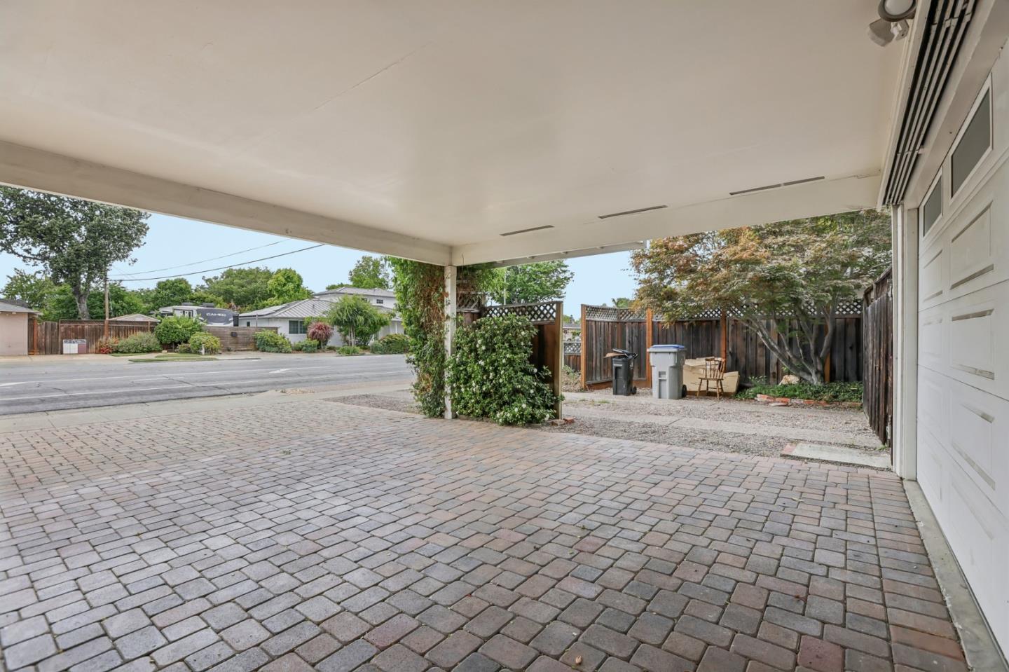 Property photo 43