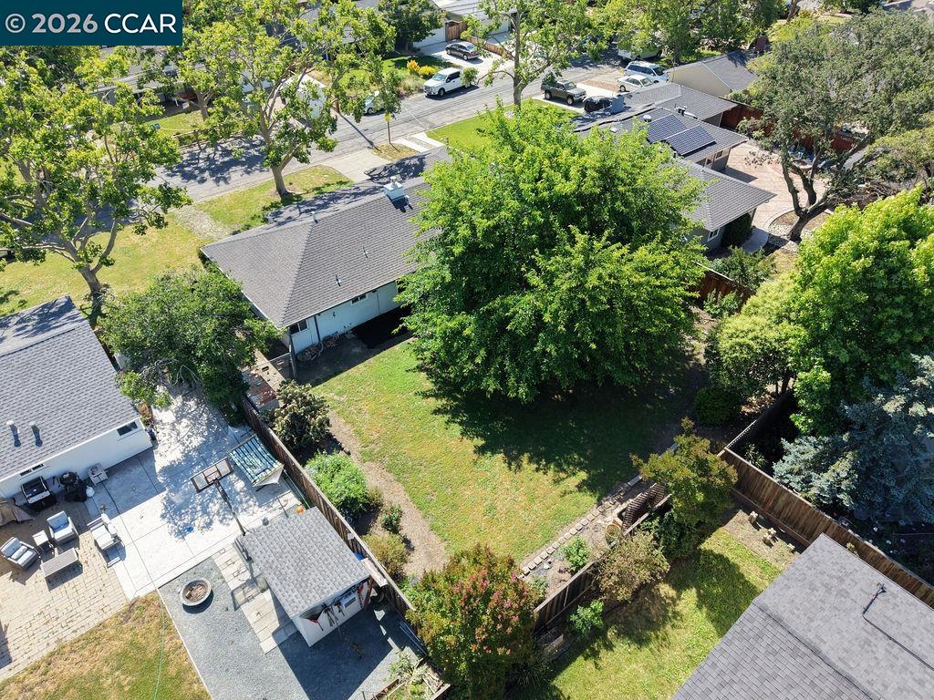 Property photo 37