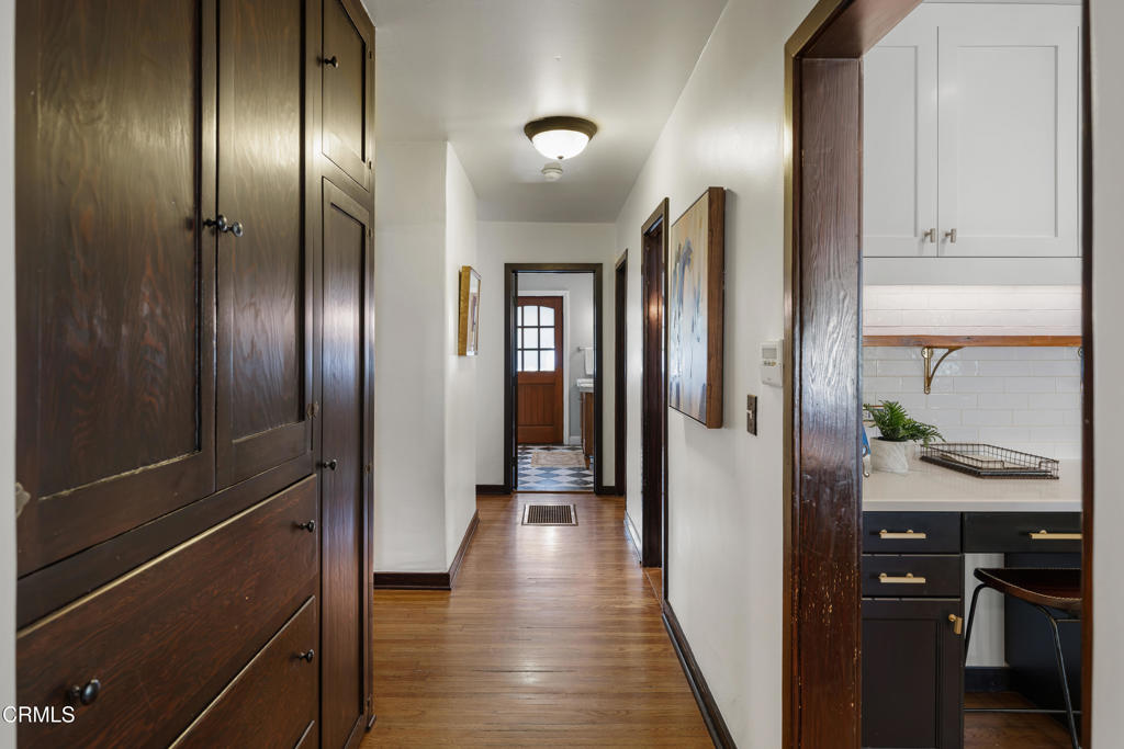Property photo 32