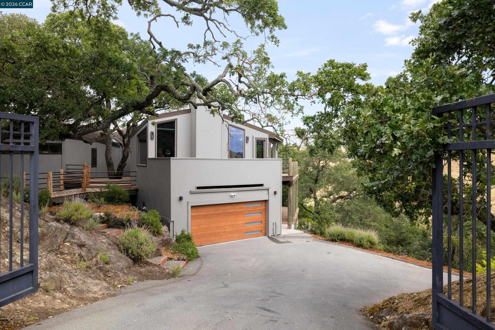 Property photo 37