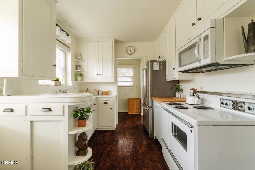 Property photo 25