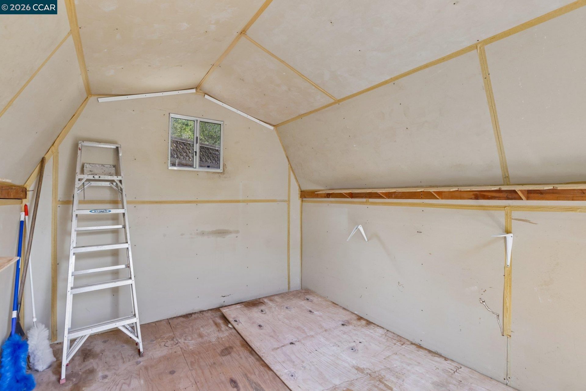 Property photo 31