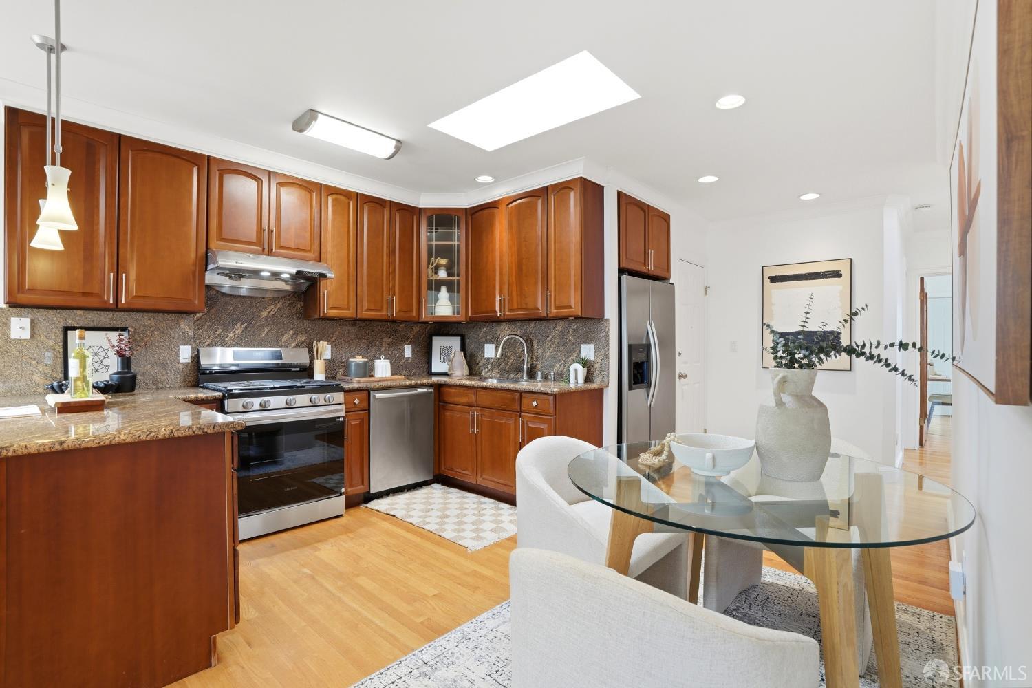 Property photo 33