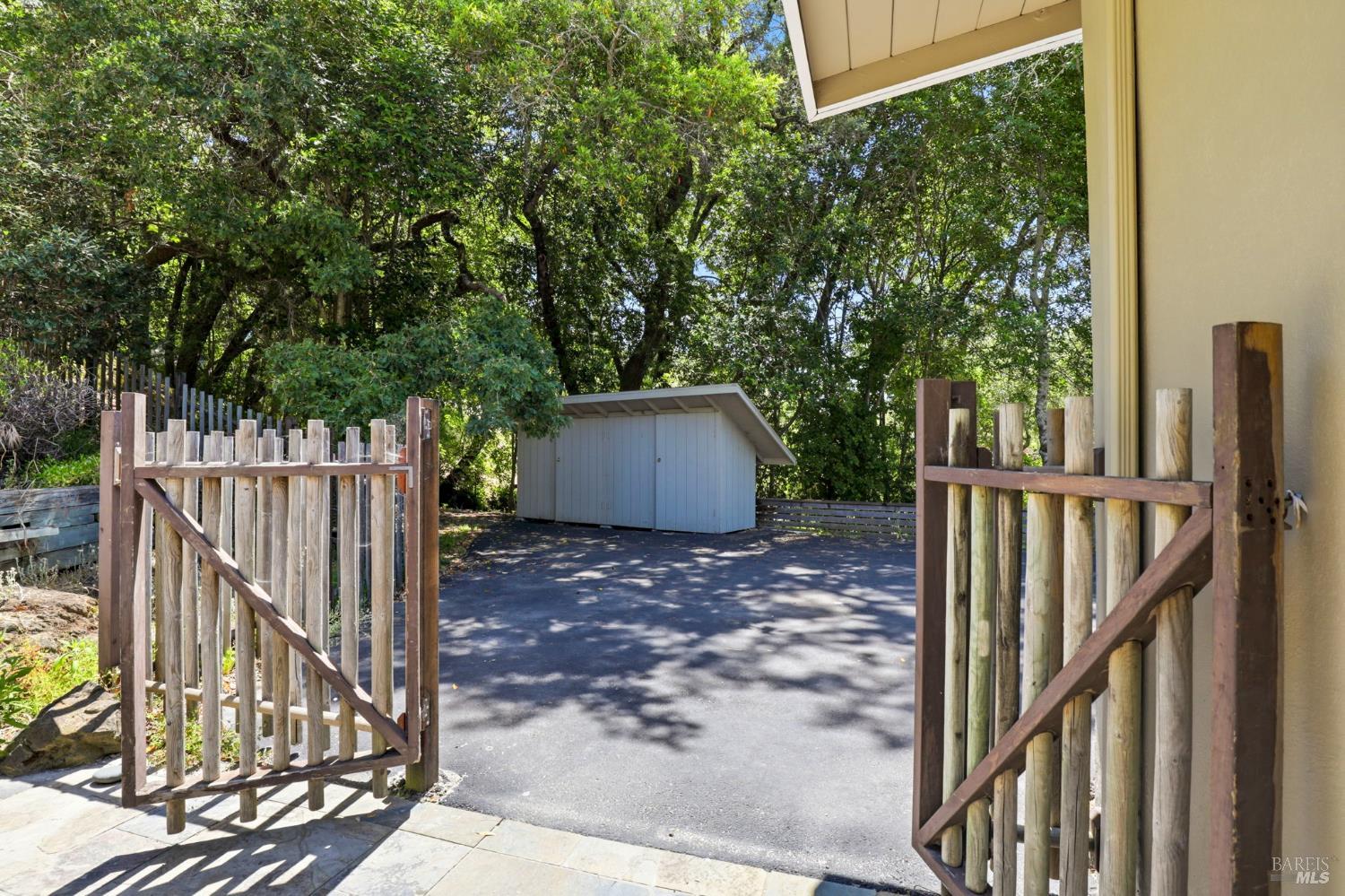 Property photo 34