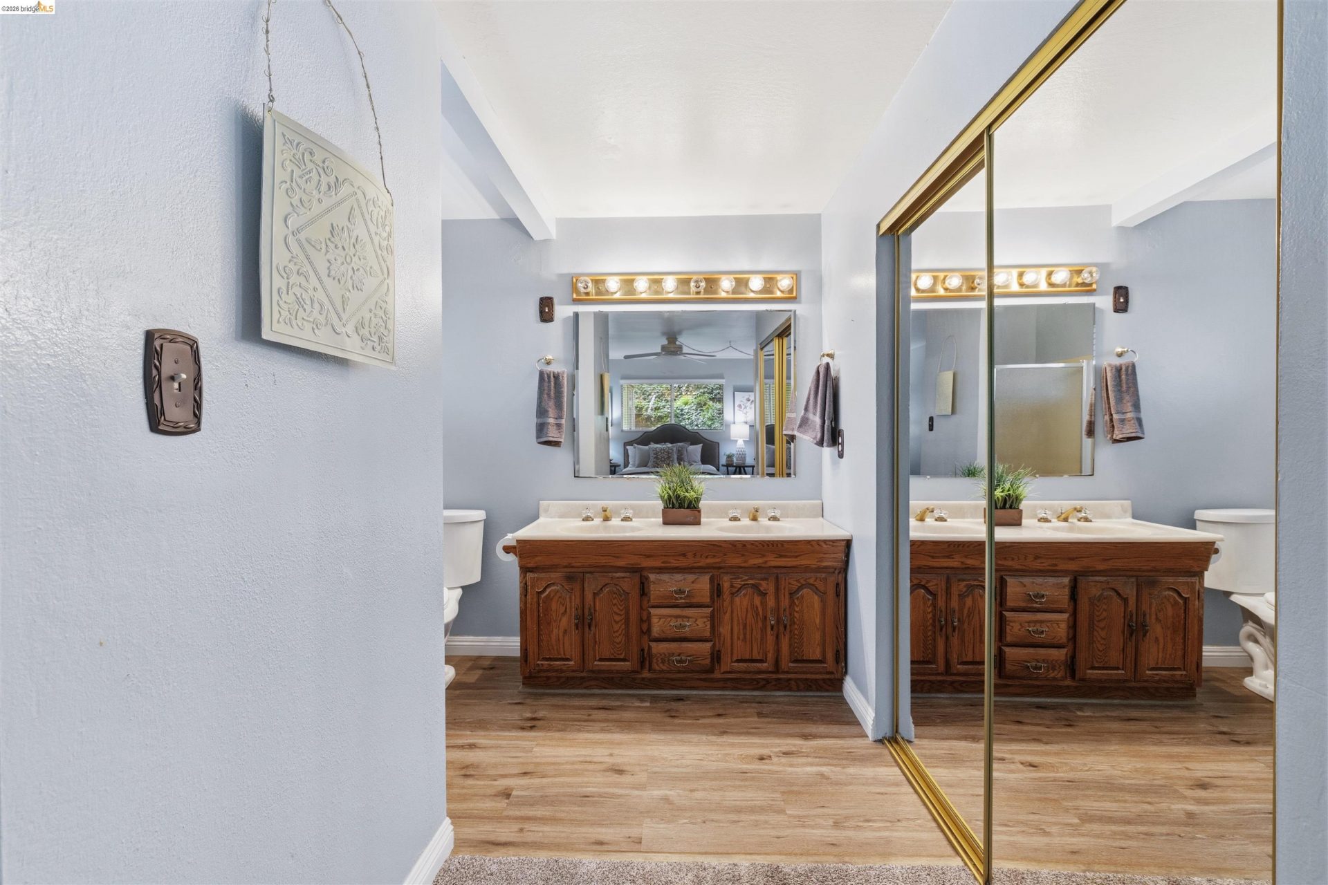 Property photo 28