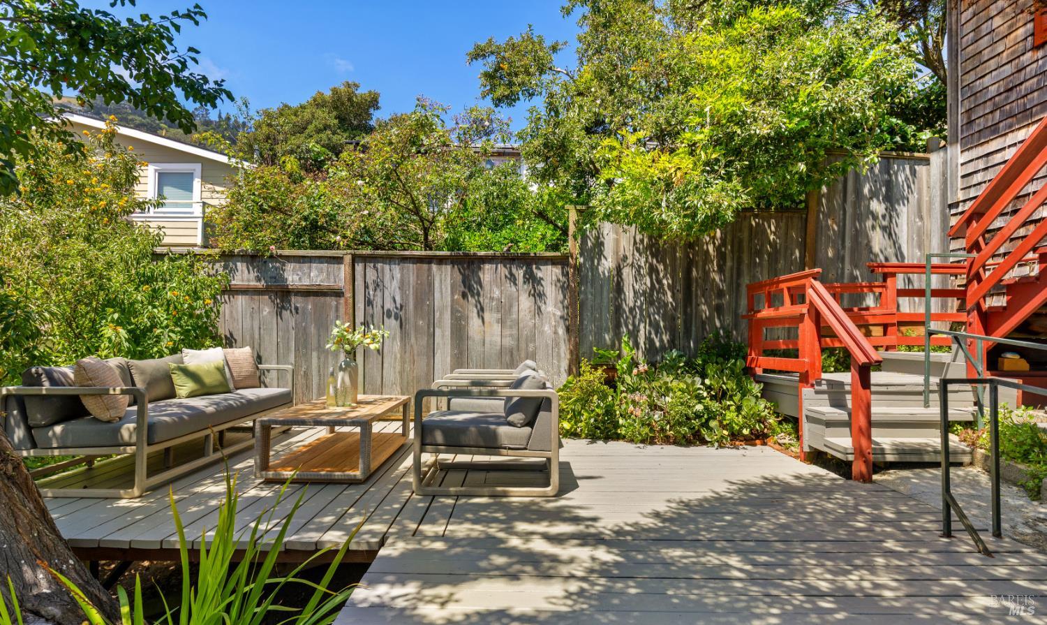 Property photo 36