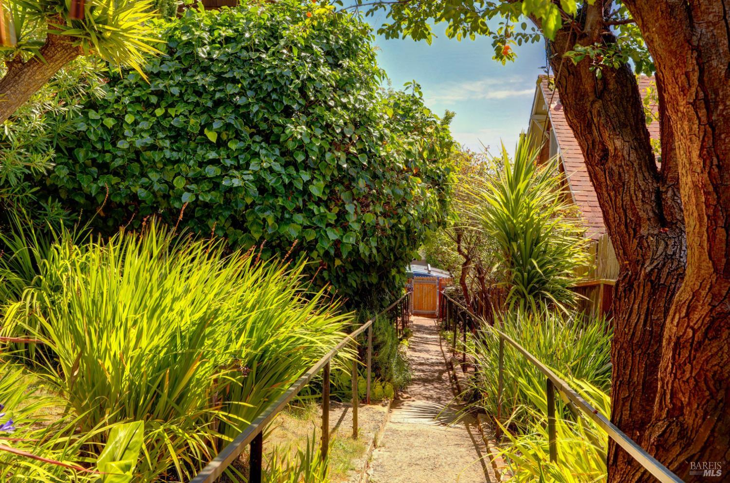 Property photo 42