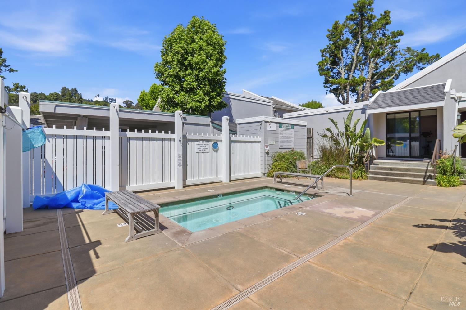 Property photo 35
