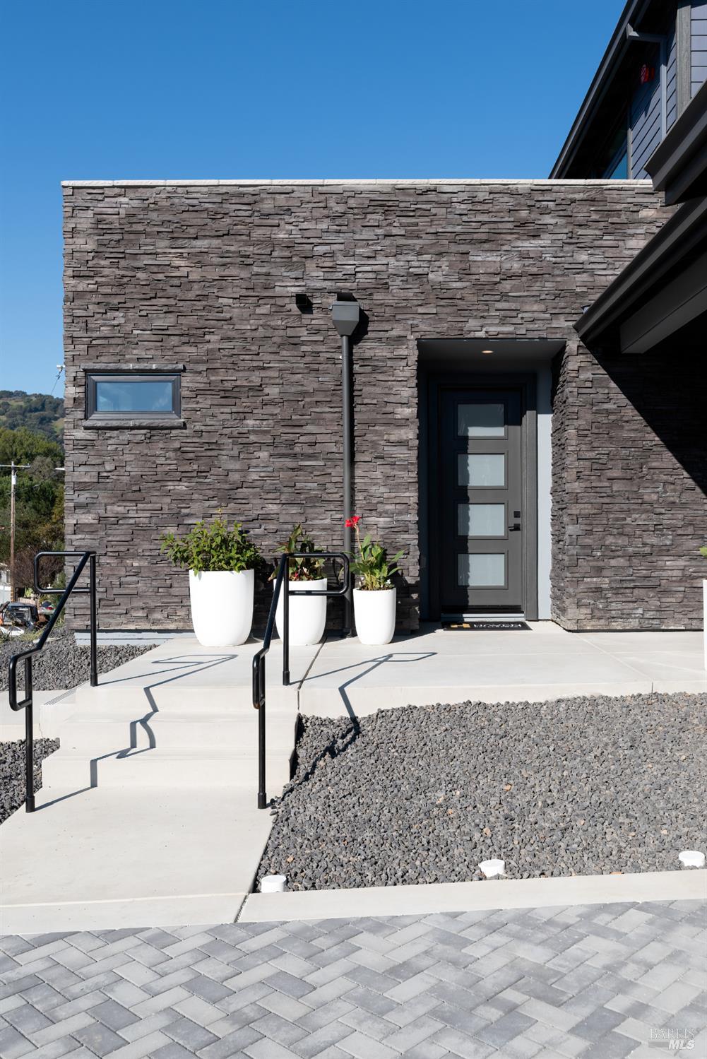 Property photo 40