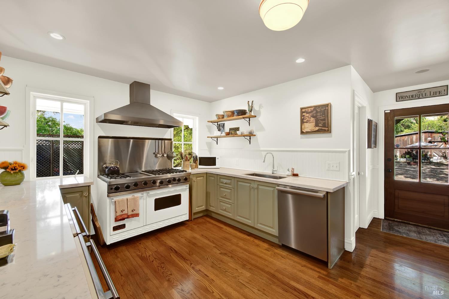 Property photo 28