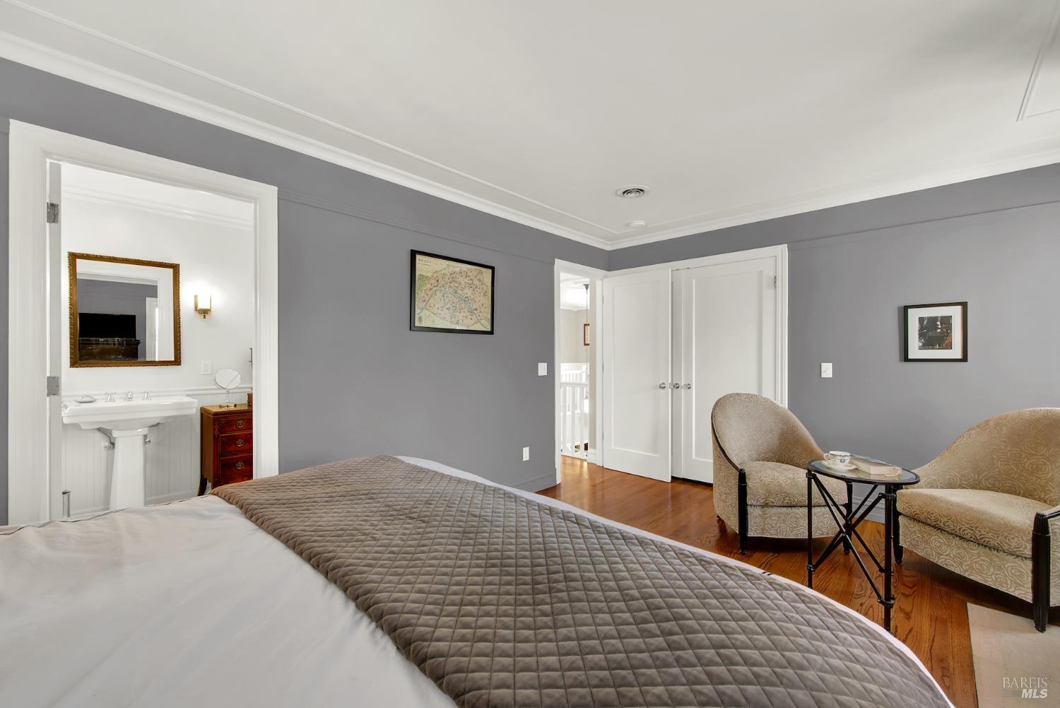 Property photo 44