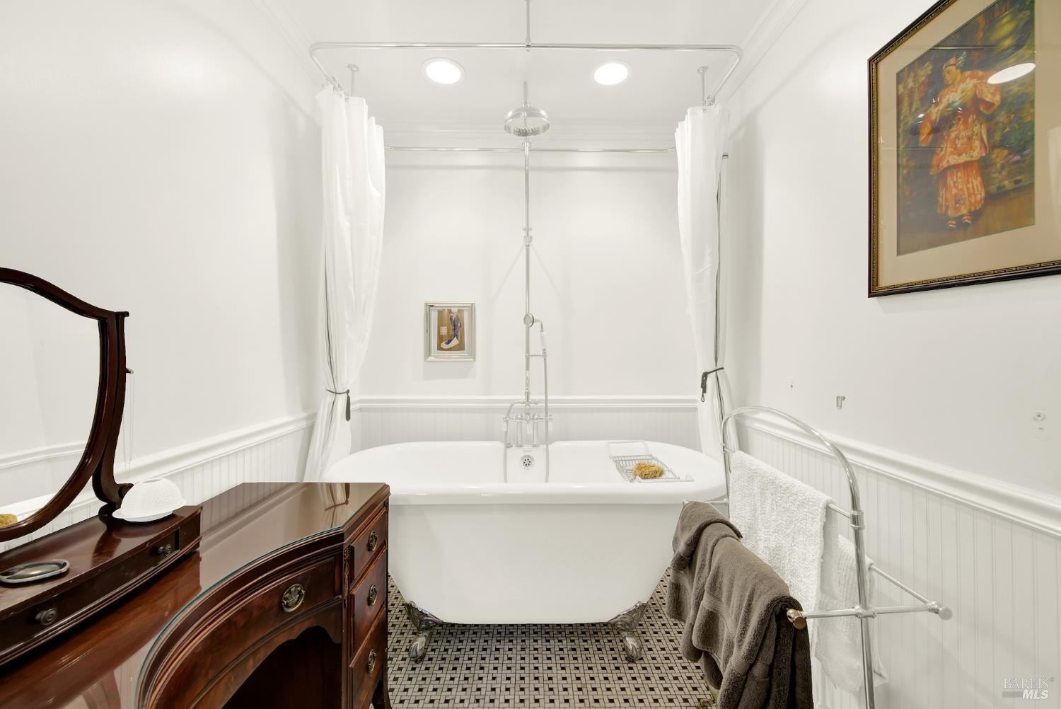 Property photo 46