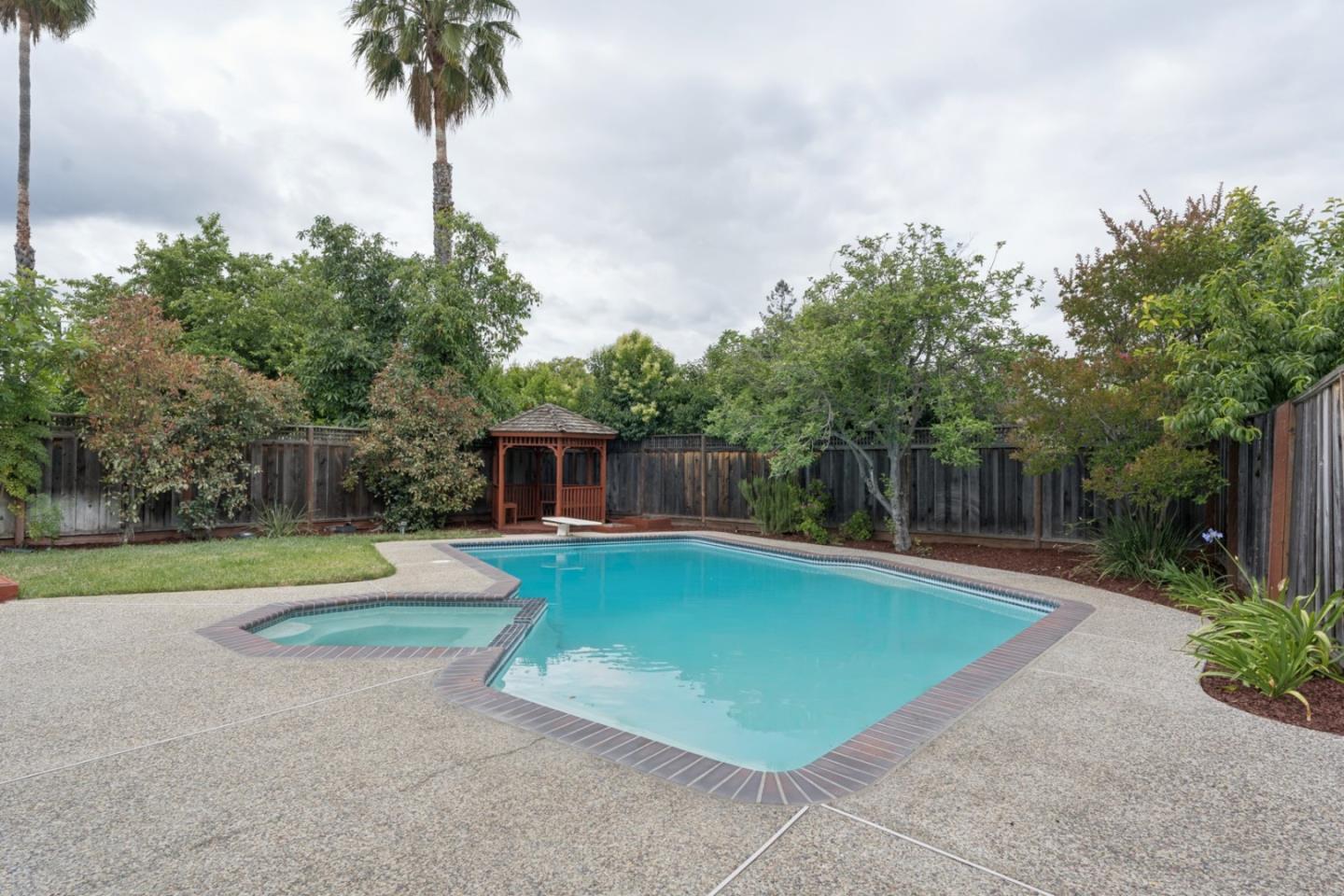 Property photo 36