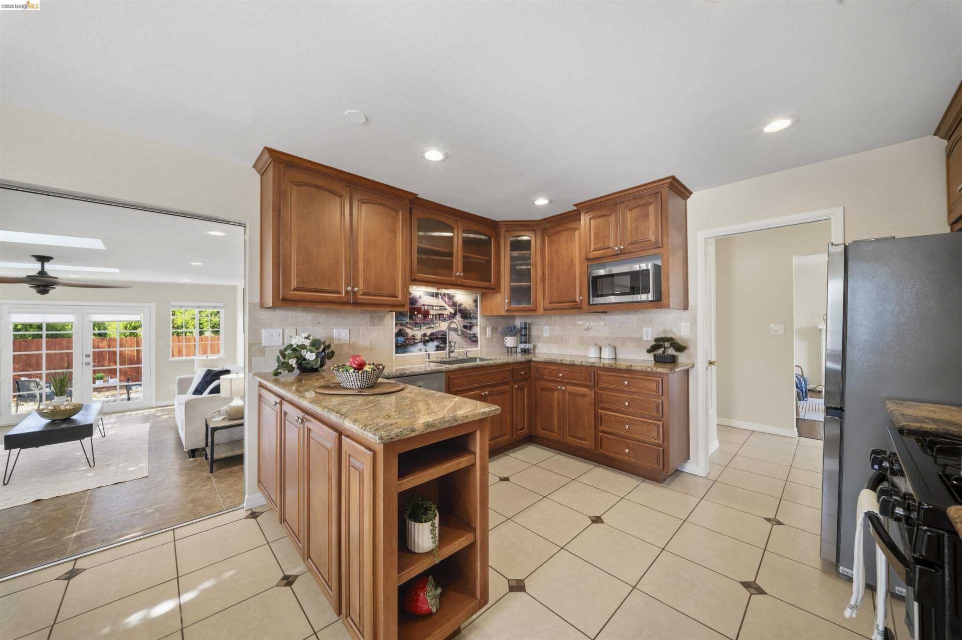 Property photo 33