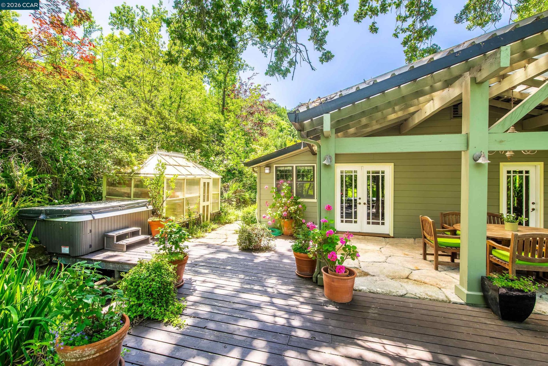 Property photo 37