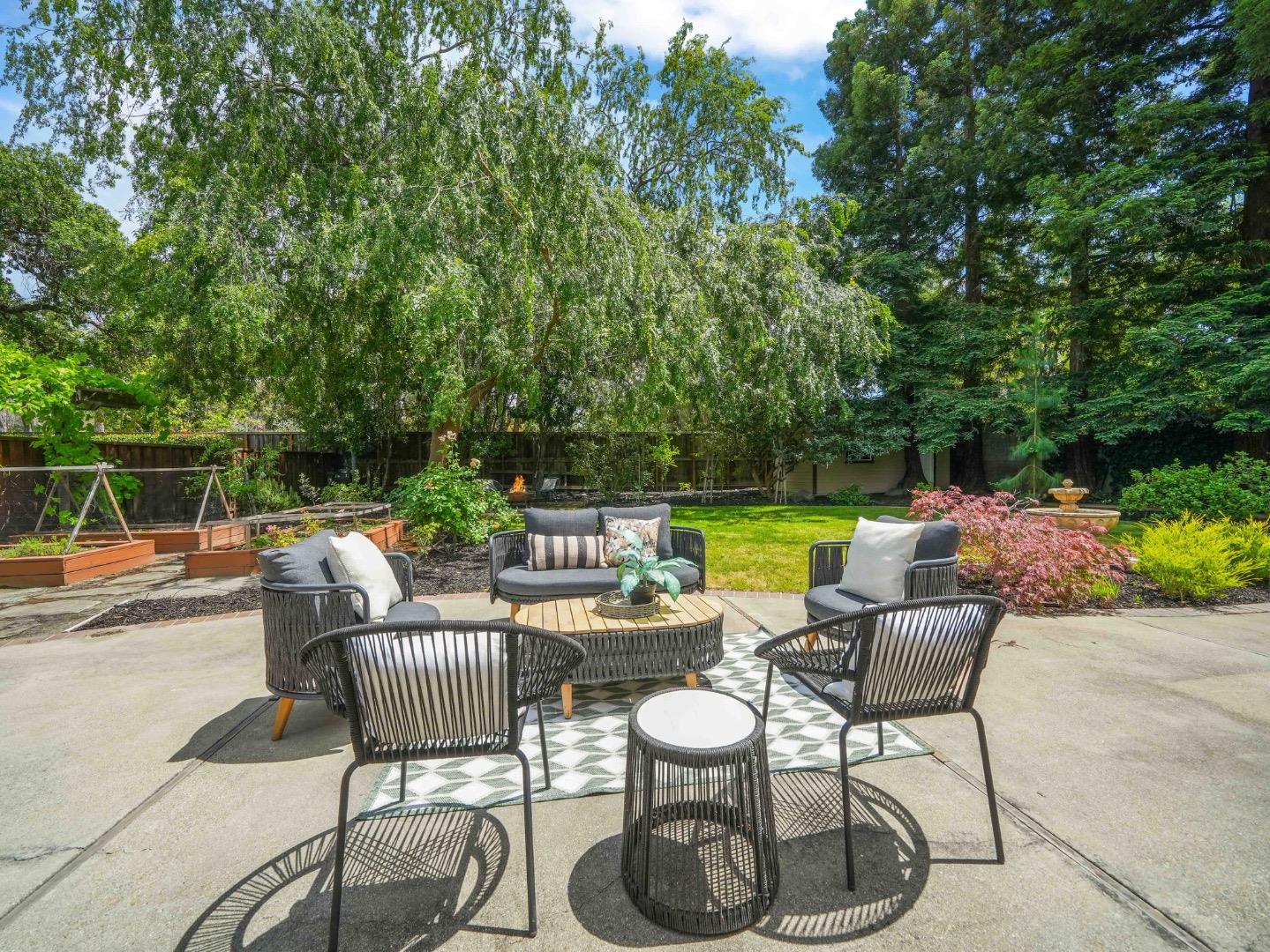 Property photo 38