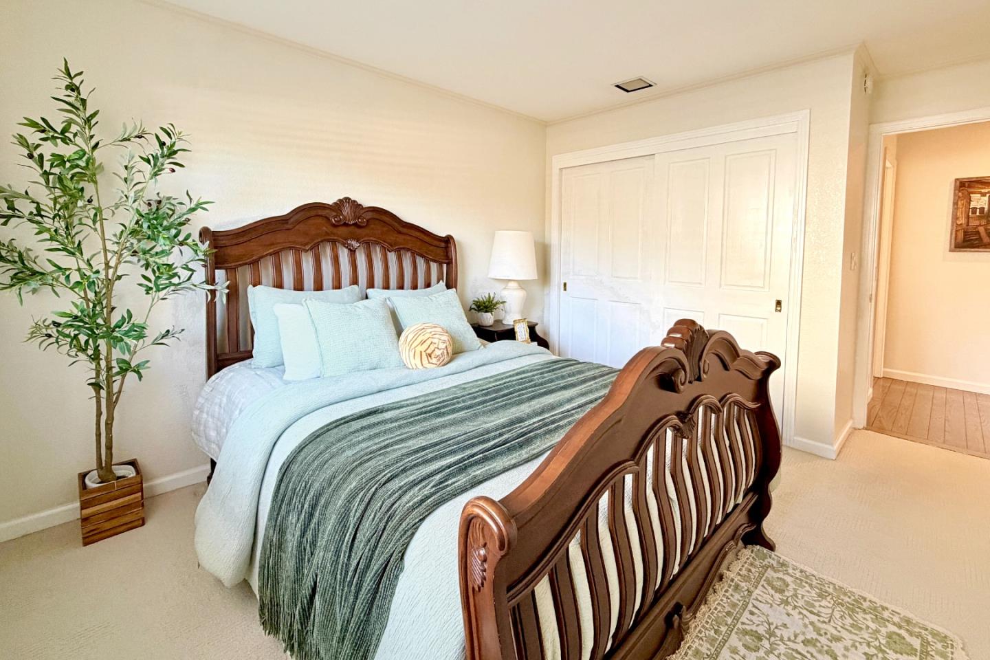 Property photo 32