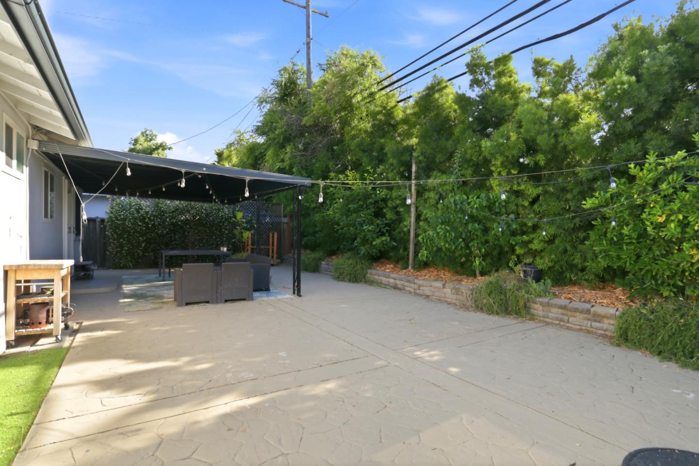Property photo 44