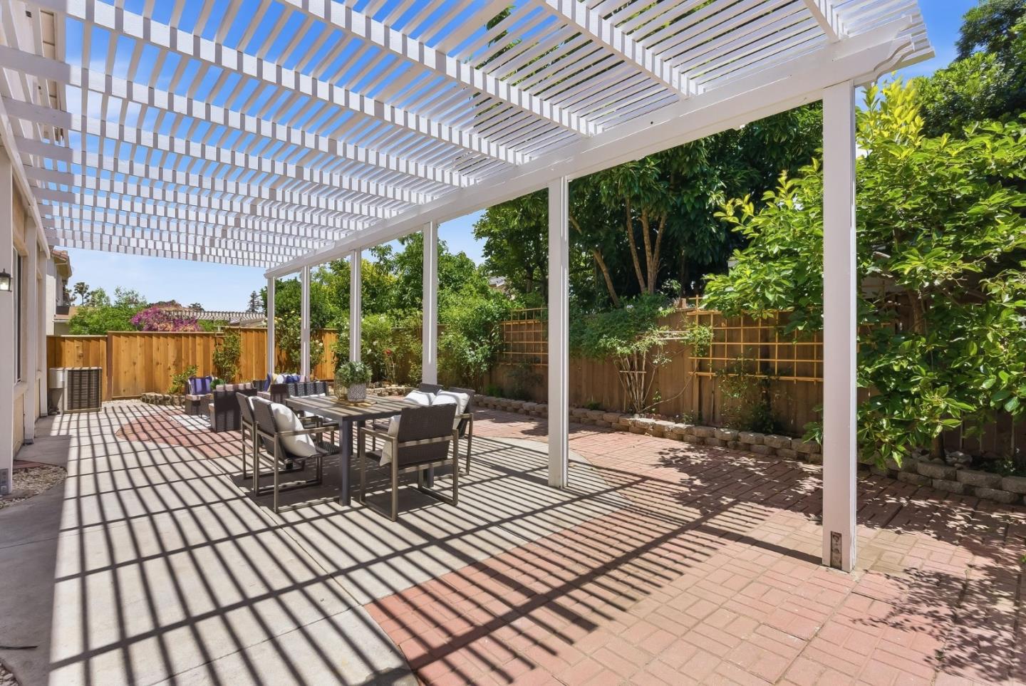 Property photo 40
