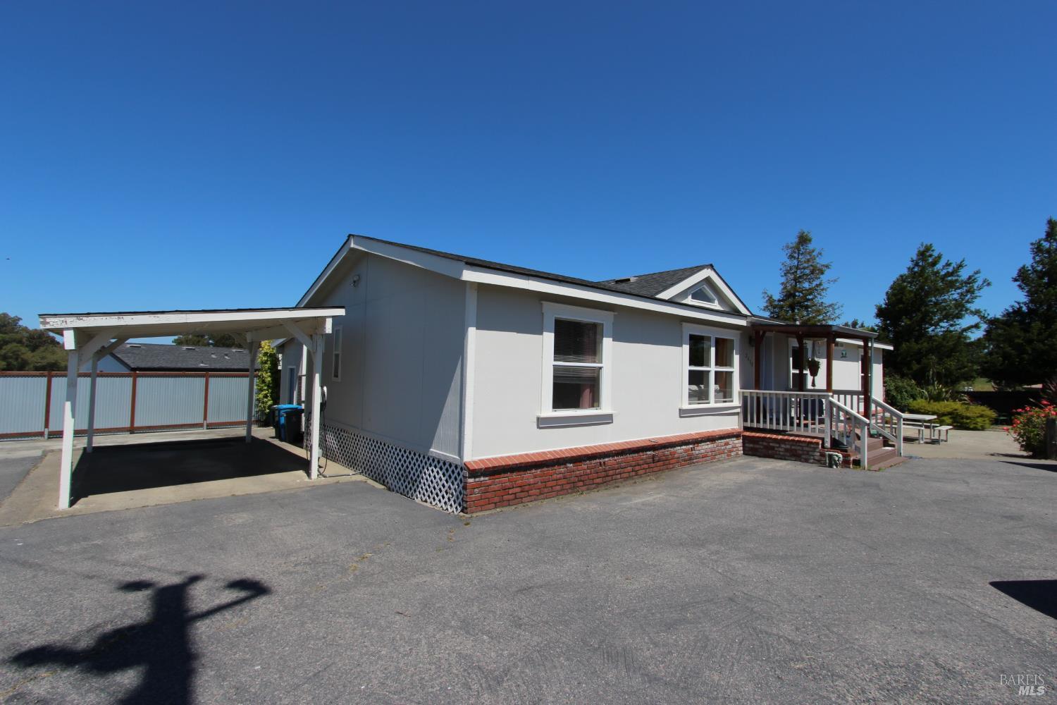 Property photo 40