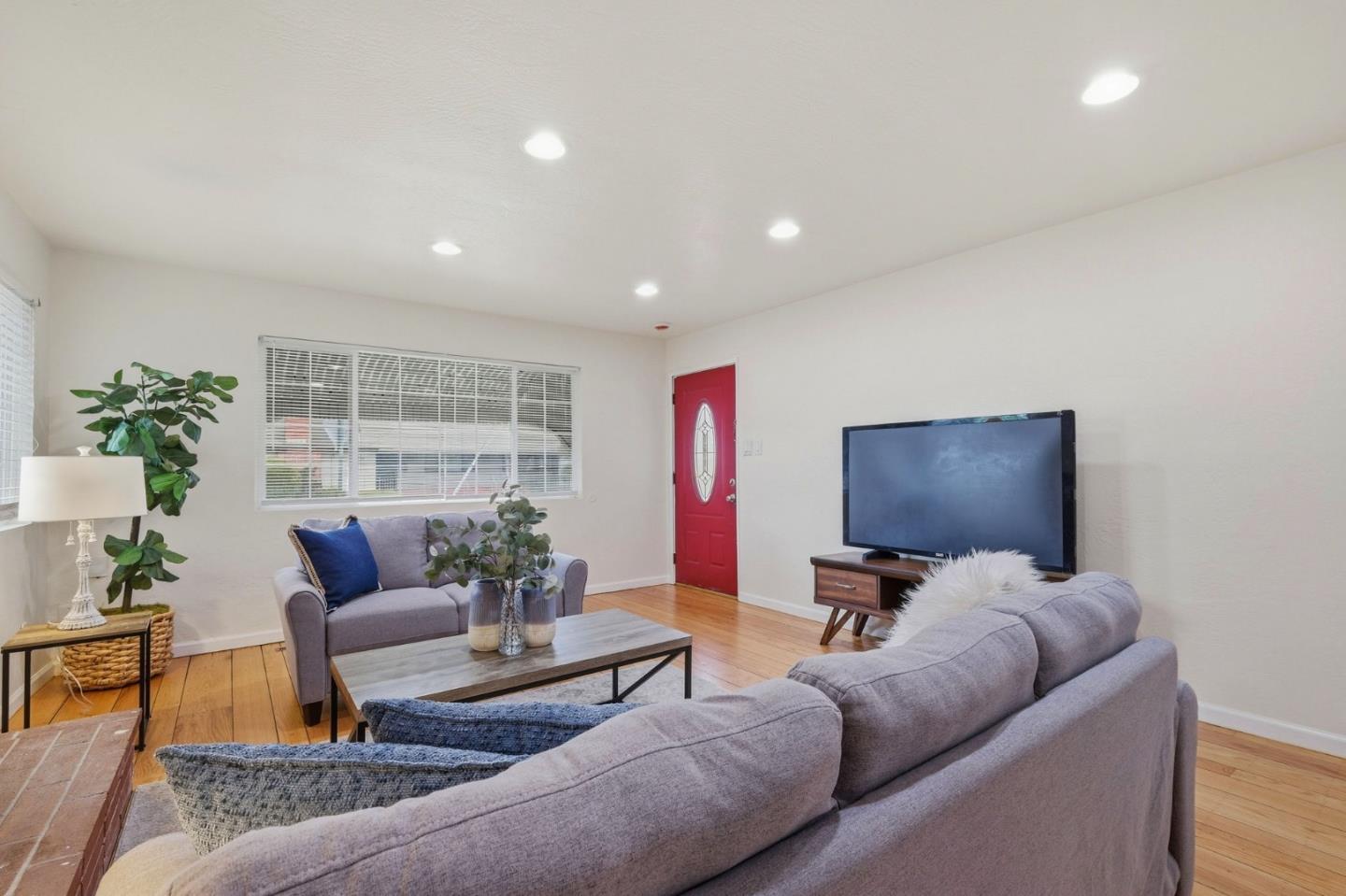Property photo 43