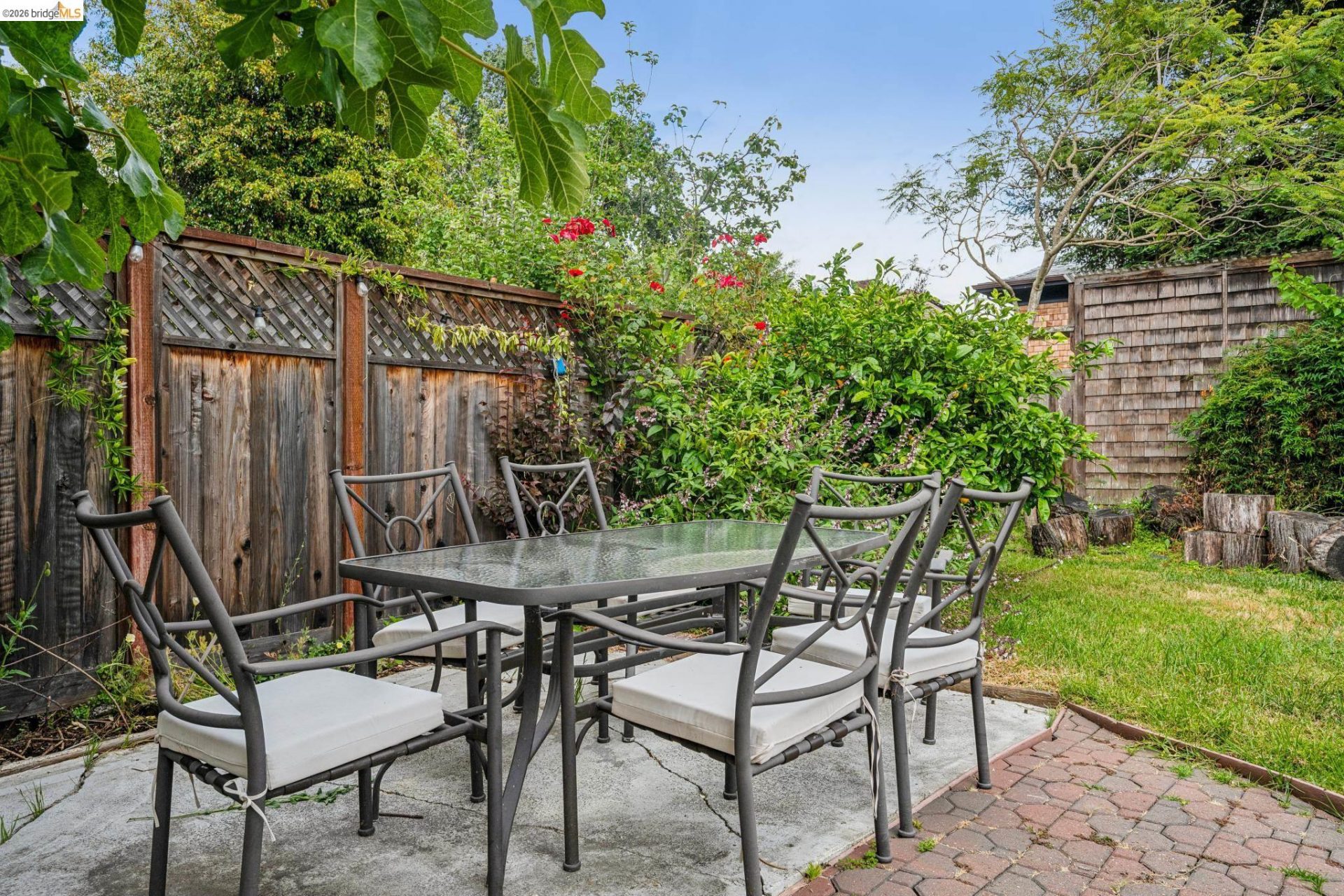 Property photo 33