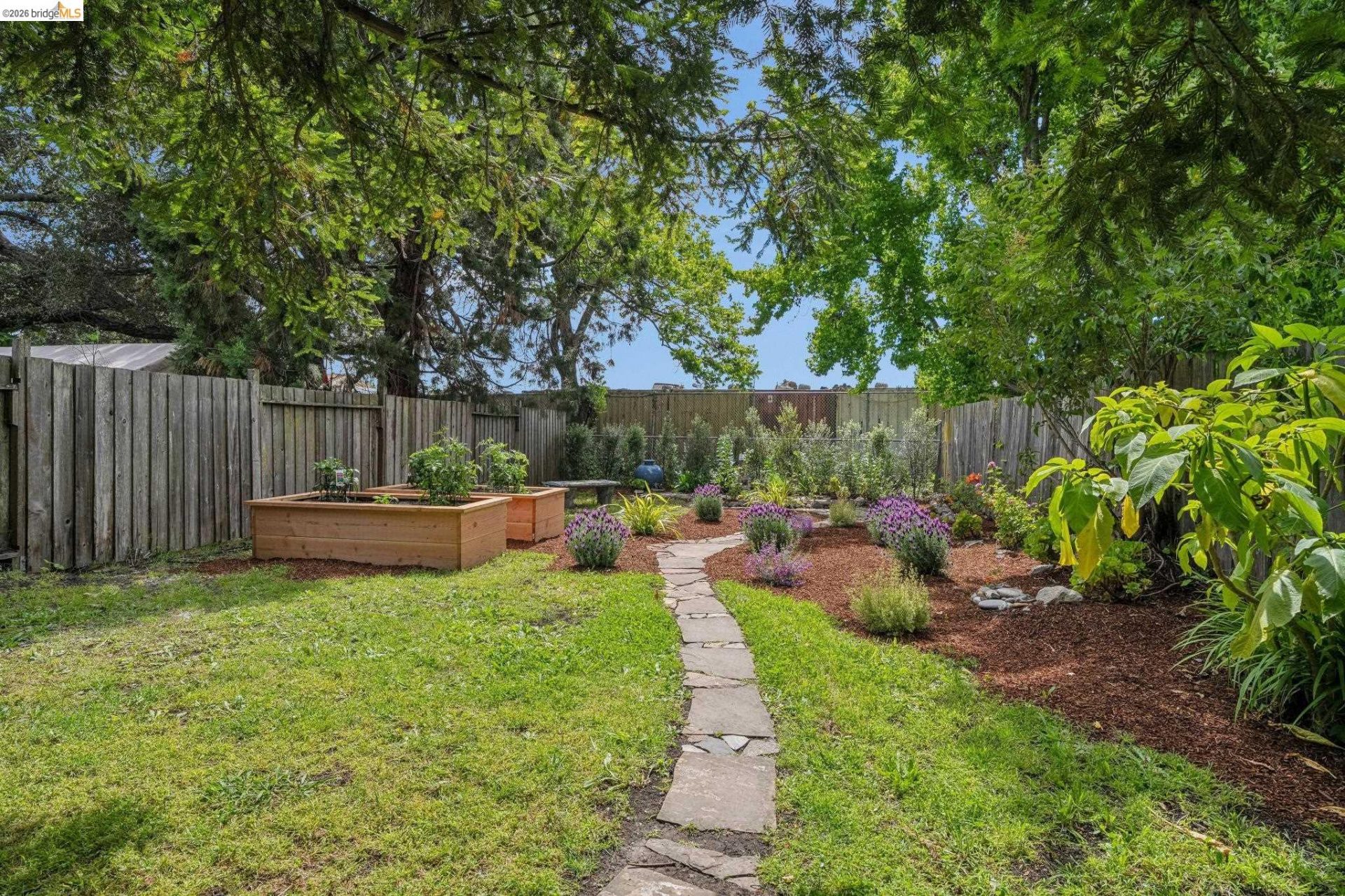 Property photo 40